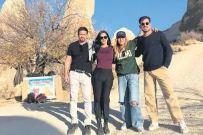 40 yaş bunalımı film oldu