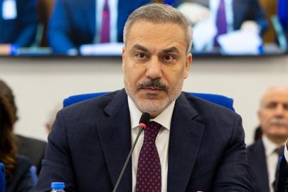 Hakan Fidan'dan 'vize' açıklaması: Müslümanız diye zorluk çıkarıyorlar